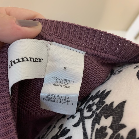 Alfred Dunner, purple geometric short sleeve sweater, size small - Picture 10 of 10